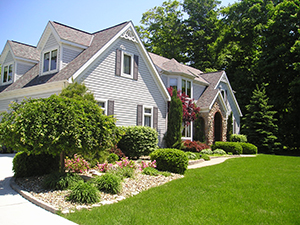 Landscapers and Lawncare Services in Lewis Center, OH